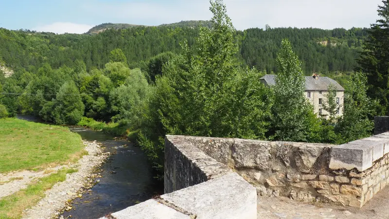 Le sentier des Chades